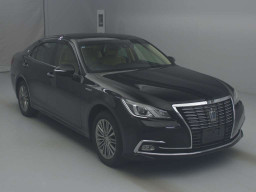 2017 Toyota Crown Hybrid