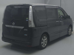 2012 Nissan Serena