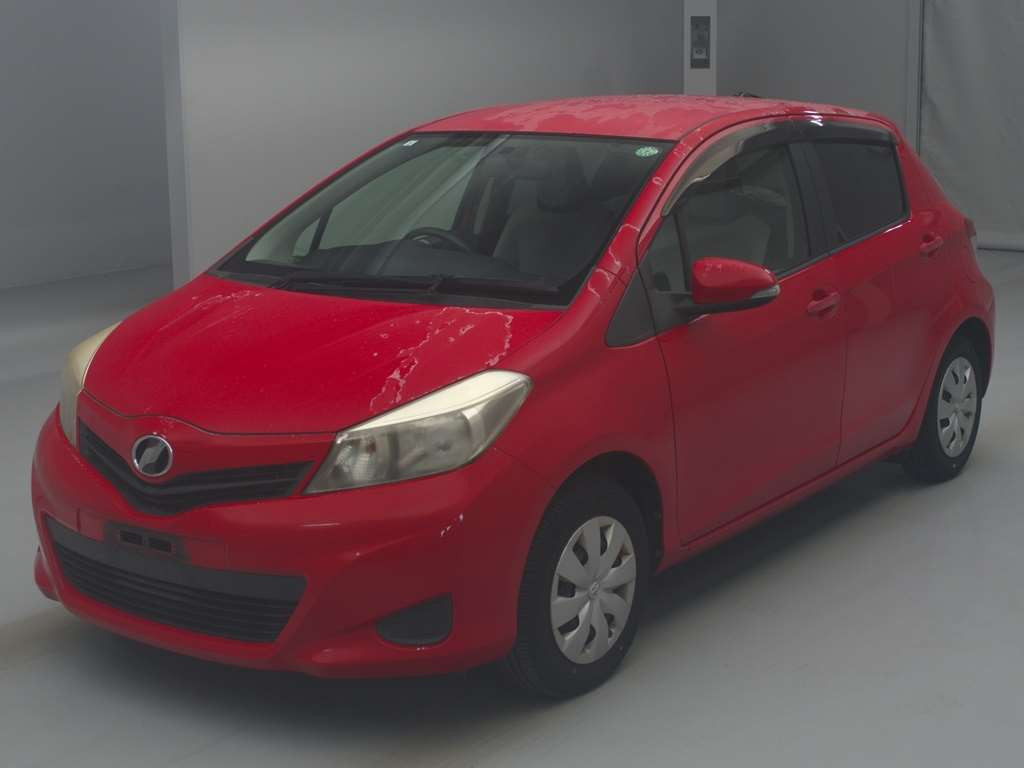 2011 Toyota Vitz NSP130[0]