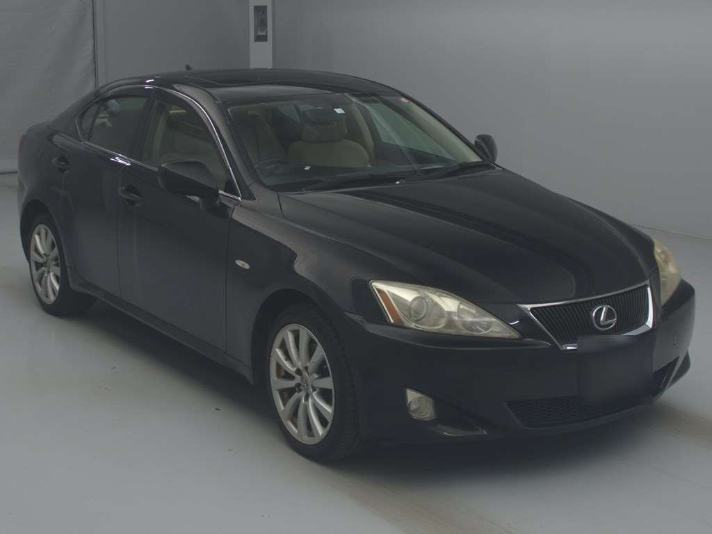 2008 Lexus IS GSE25[2]