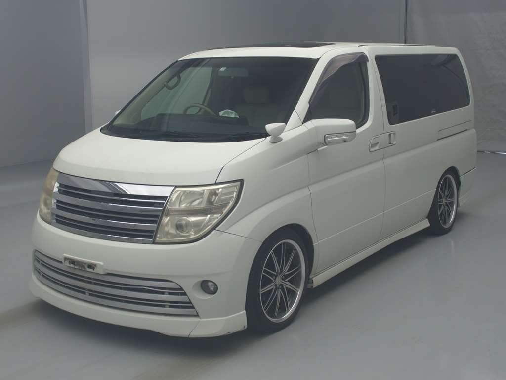 2007 Nissan Elgrand E51[0]