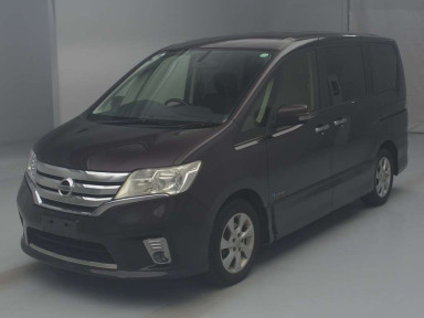 2013 Nissan Serena