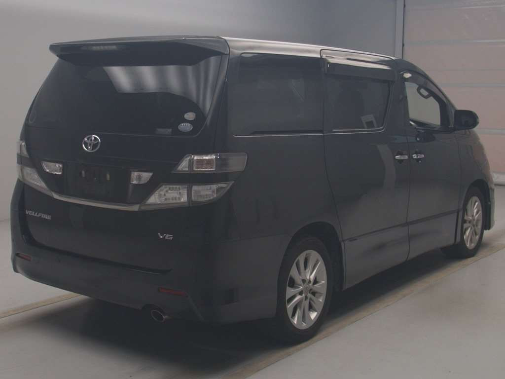 2008 Toyota Vellfire GGH25W[1]