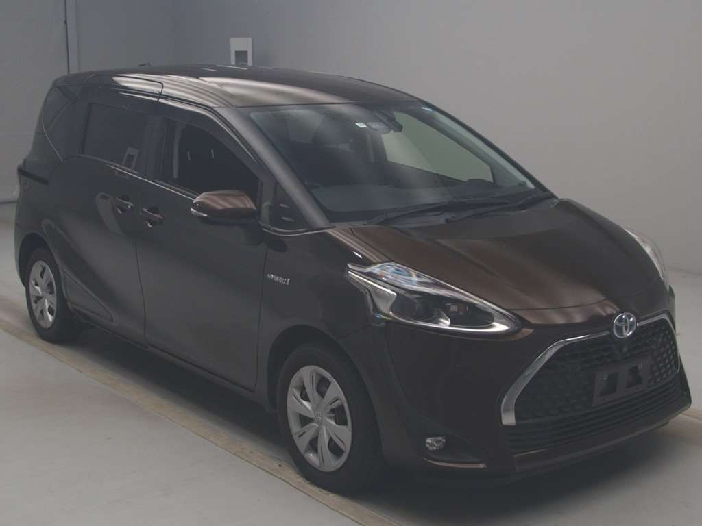 2019 Toyota Sienta NHP170G[2]