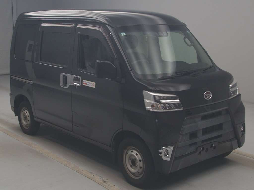 2020 Daihatsu Hijet Cargo S321V[2]