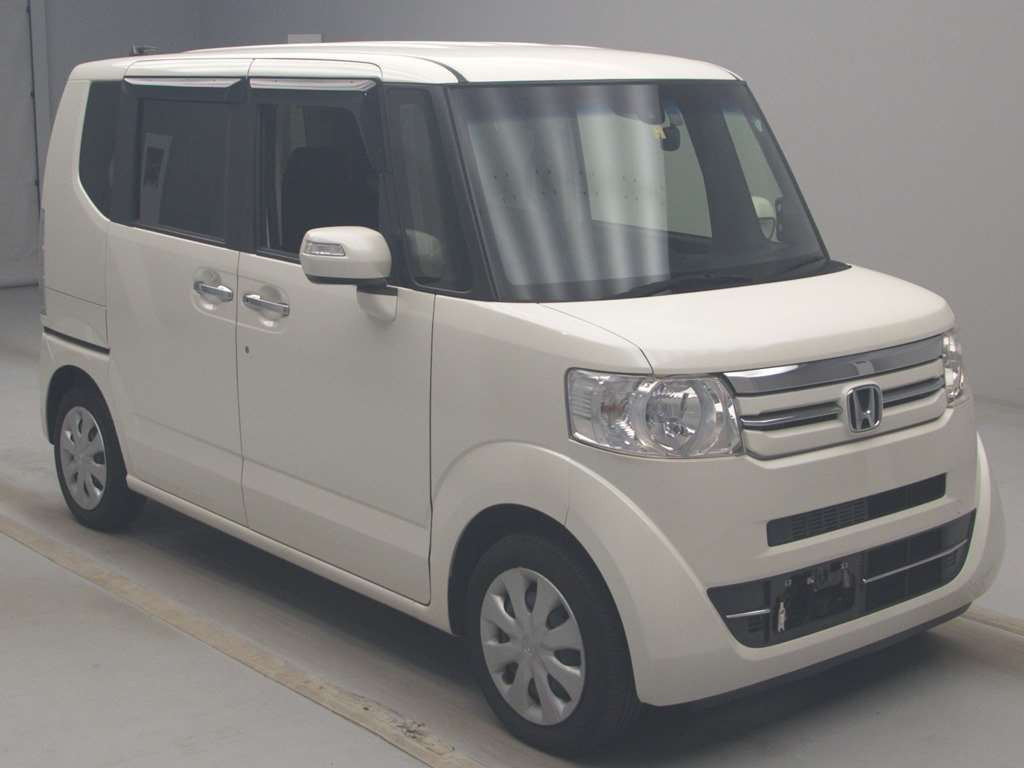 2016 Honda N-BOX JF1[2]