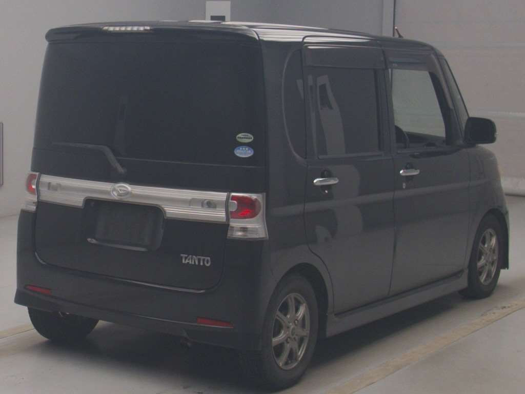 2010 Daihatsu Tanto Custom L375S[1]