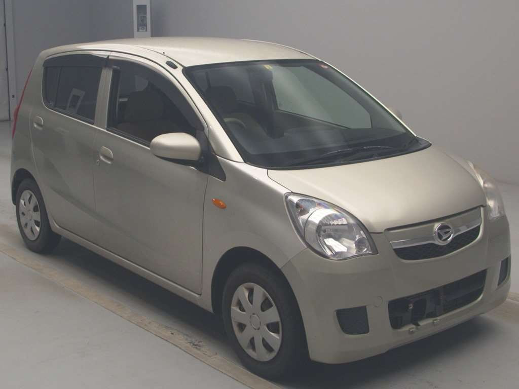 2010 Daihatsu Mira L275S[2]