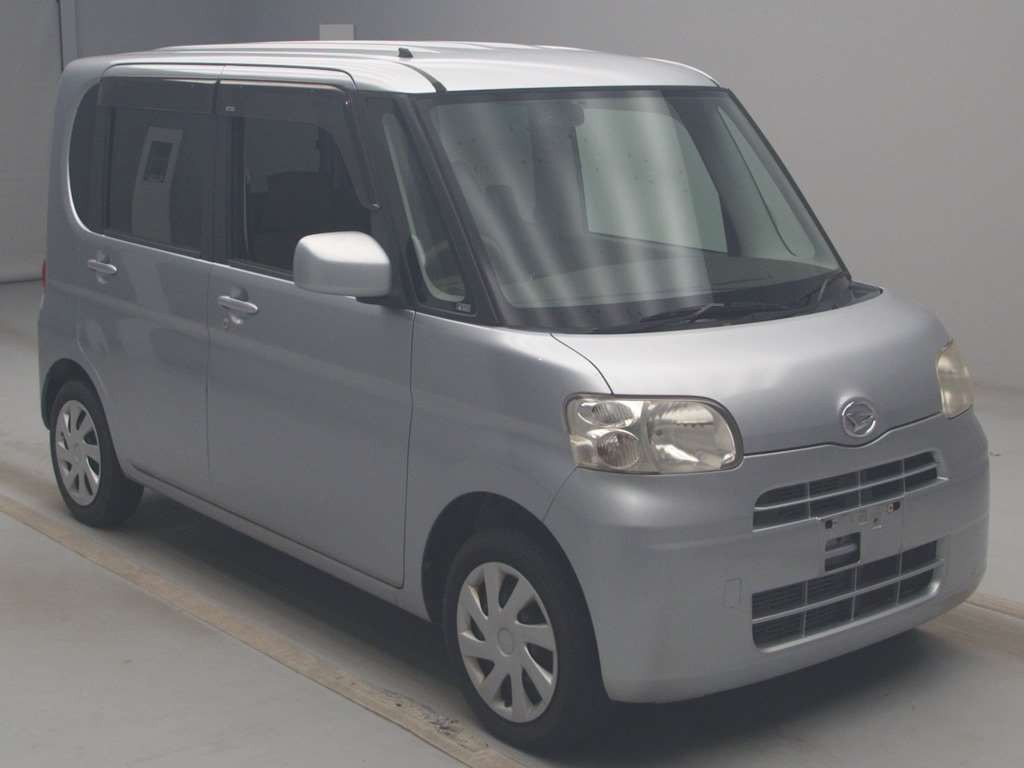 2011 Daihatsu Tanto L375S[2]