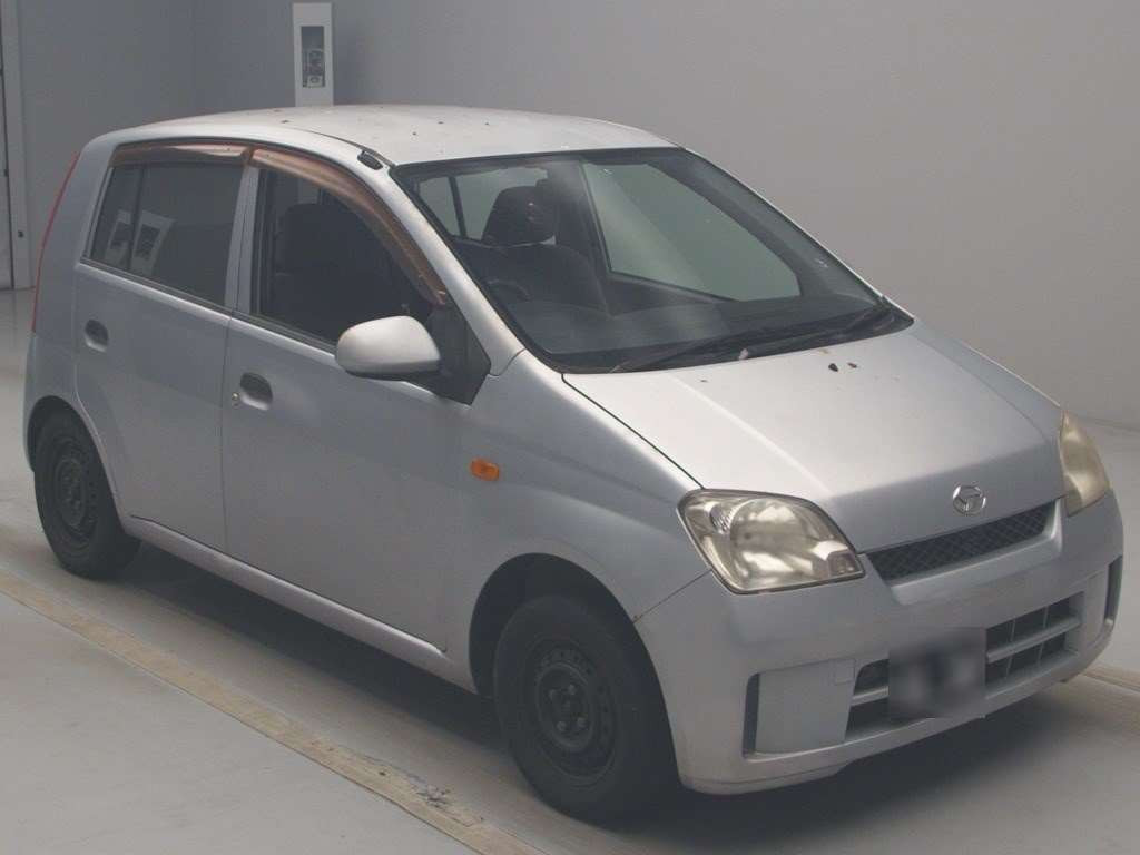 2004 Daihatsu Mira L250S[2]