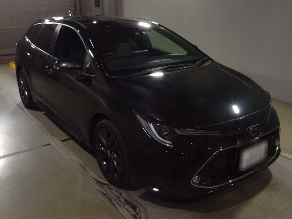 2022 Toyota Corolla Touring Wagon ZRE212W[2]