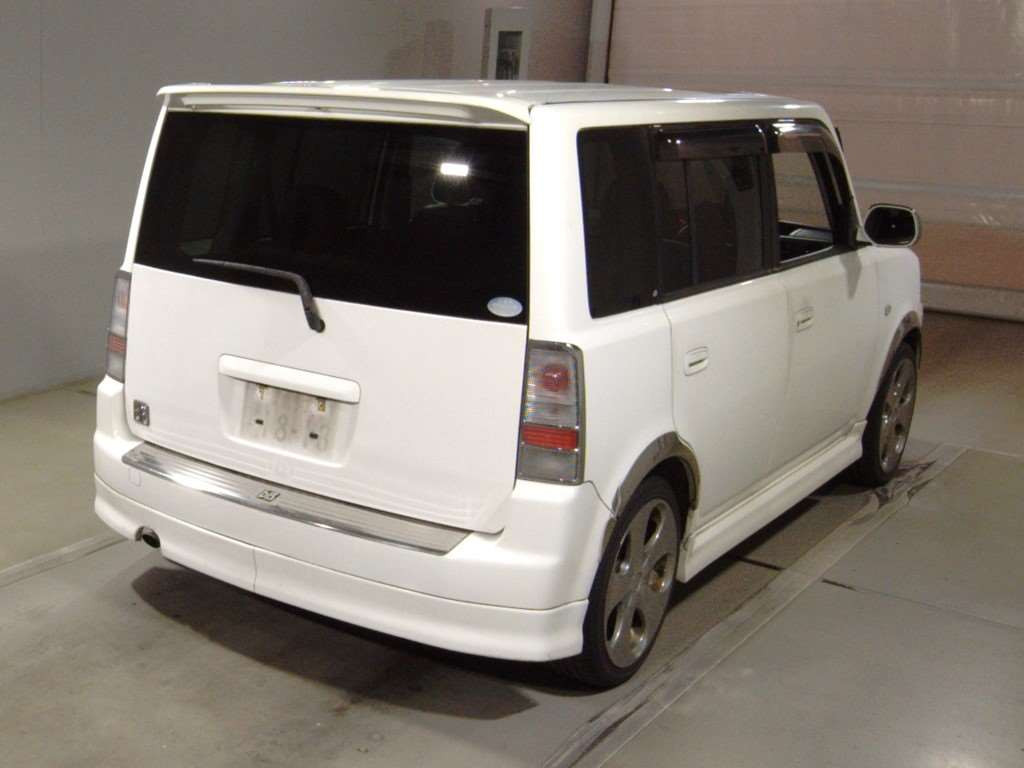 2004 Toyota bB NCP35[1]