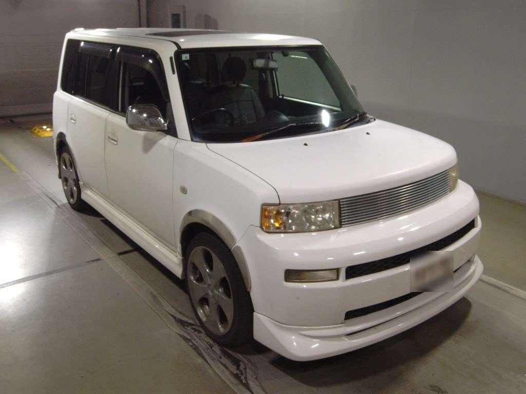 2004 Toyota bB NCP35[2]