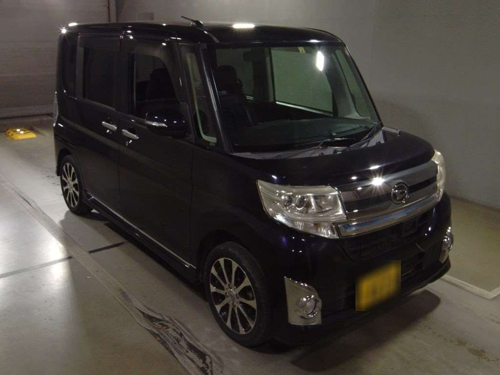 2014 Daihatsu Tanto LA600S[2]