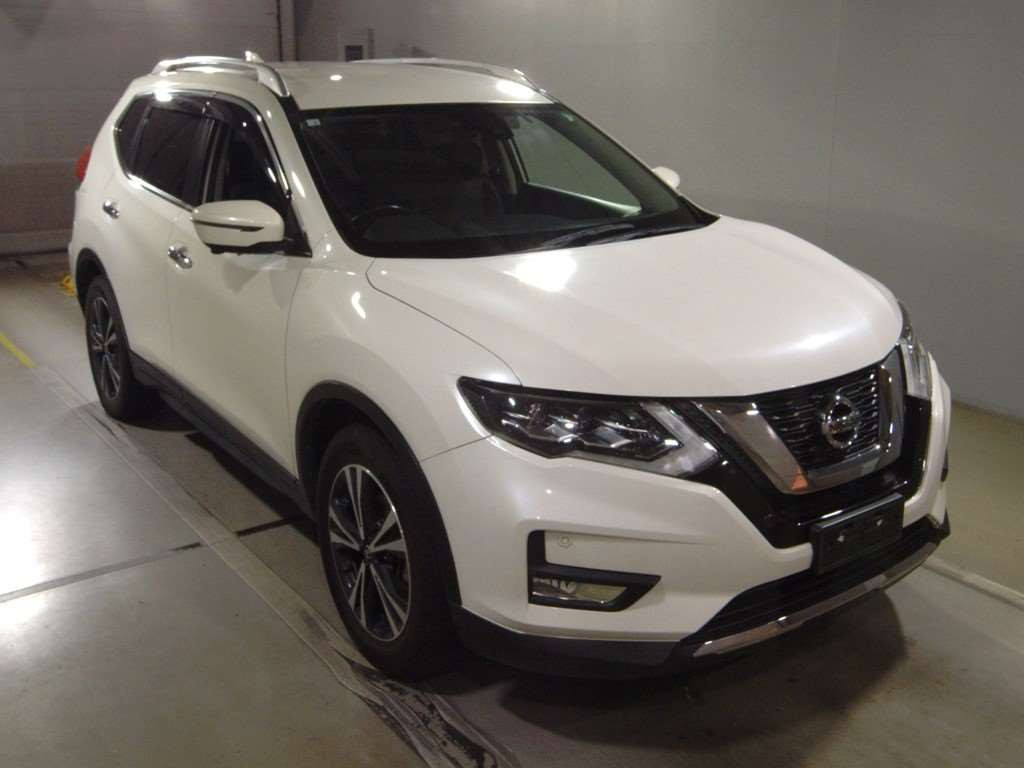 2018 Nissan X-Trail NT32[2]