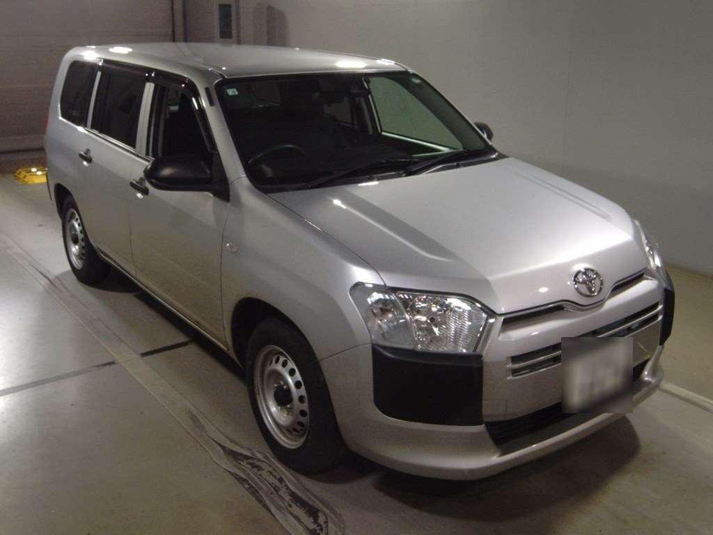 2022 Toyota Probox NSP160V[2]