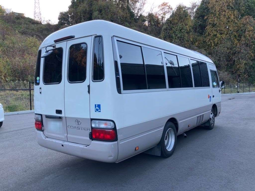 2011 Toyota Coaster XZB40[1]