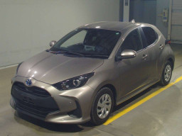 2021 Toyota YARIS