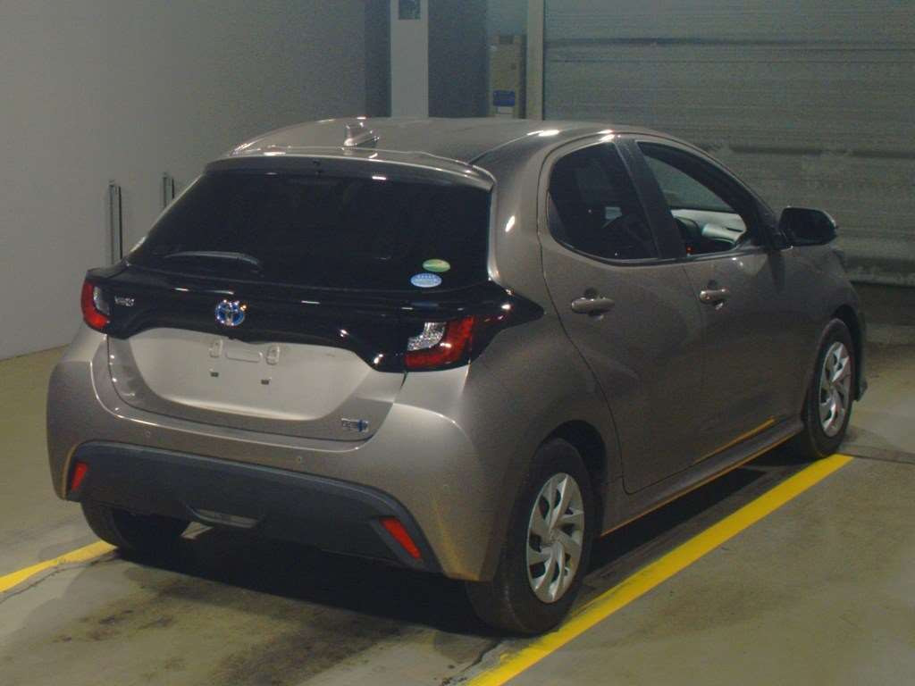 2021 Toyota YARIS MXPH10[1]