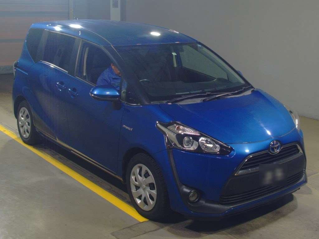 2015 Toyota Sienta NHP170G[2]