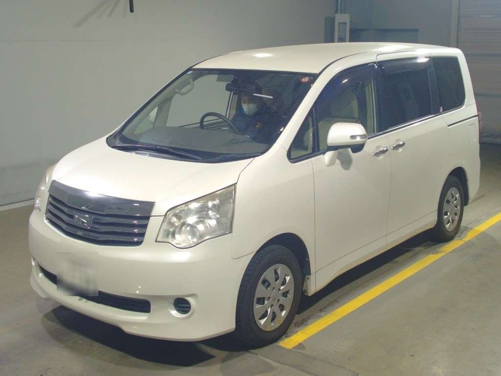 2012 Toyota Noah ZRR70G[0]