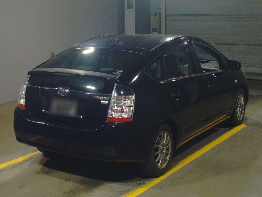 2004 Toyota Prius NHW20[1]