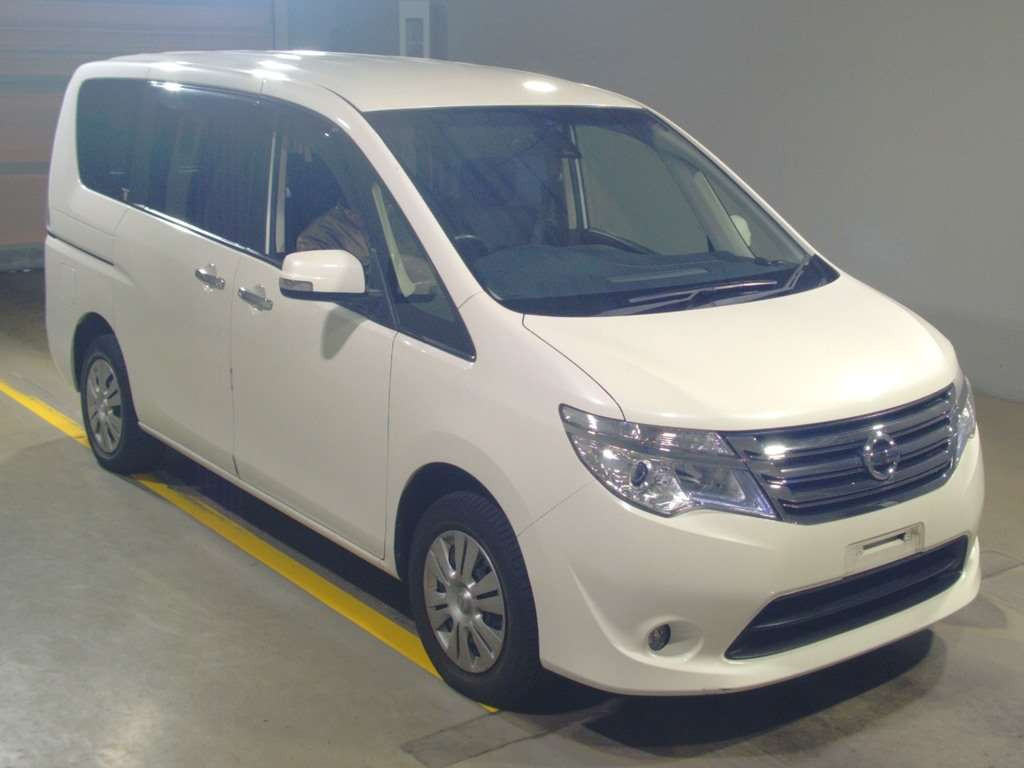 2014 Nissan Serena NC26[2]