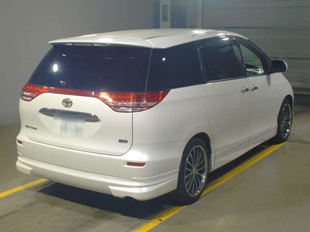 2006 Toyota Estima ACR50W[1]