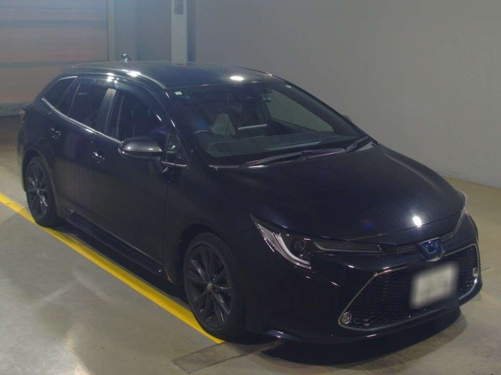 2021 Toyota Corolla Touring Wagon ZWE211W[2]