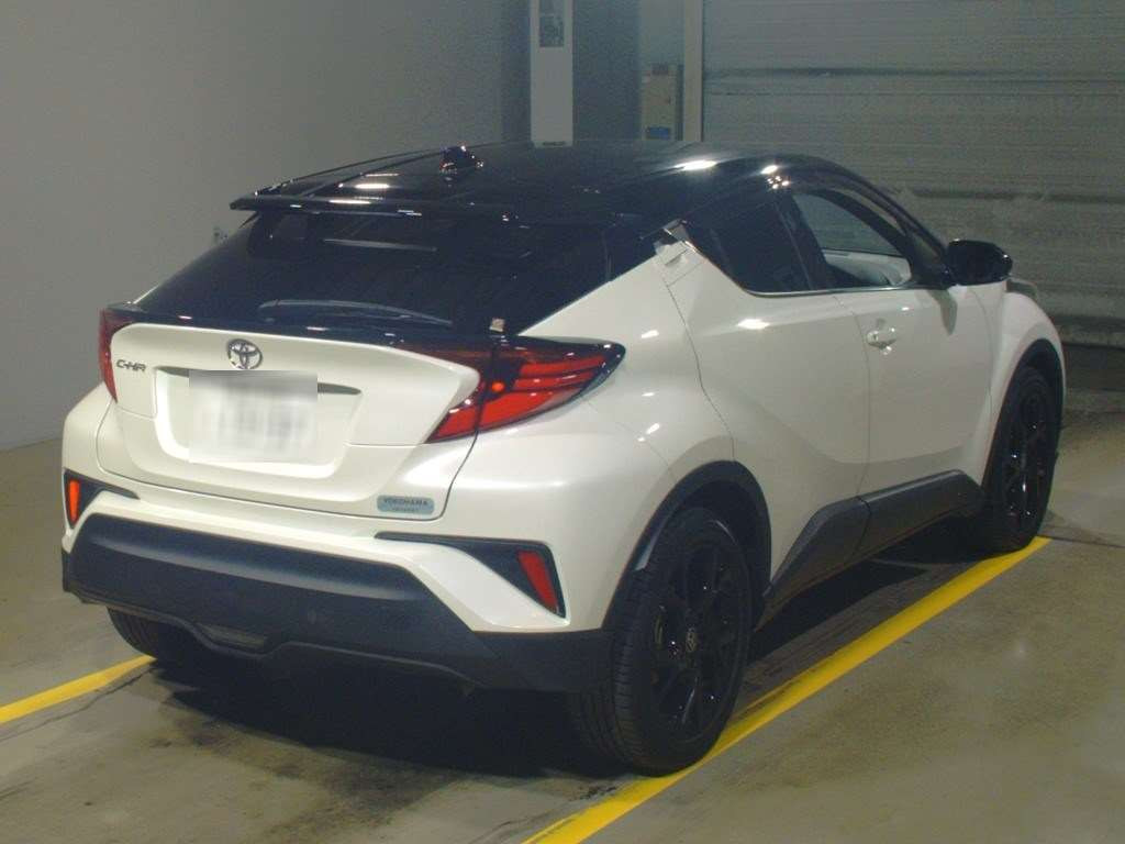 2021 Toyota C-HR NGX10[1]