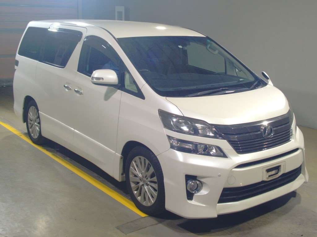 2011 Toyota Vellfire ANH20W[2]