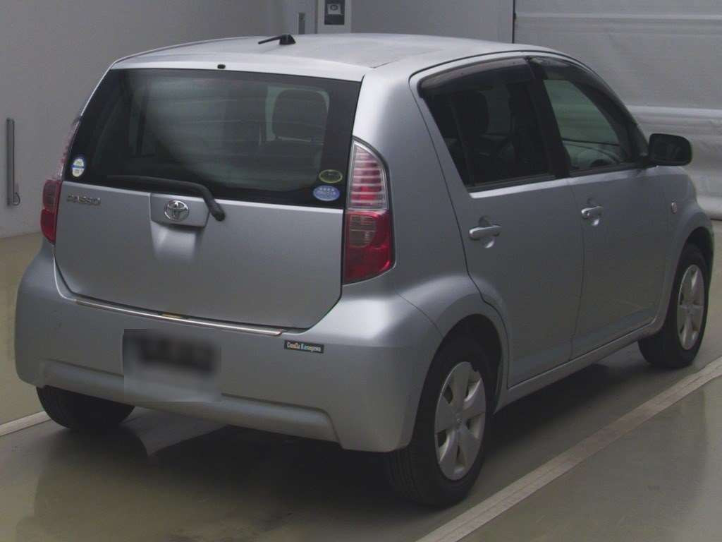 2007 Toyota Passo QNC10[1]