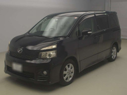 2012 Toyota Voxy