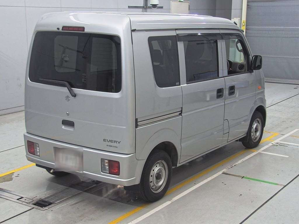 2013 Suzuki Every DA64V[1]