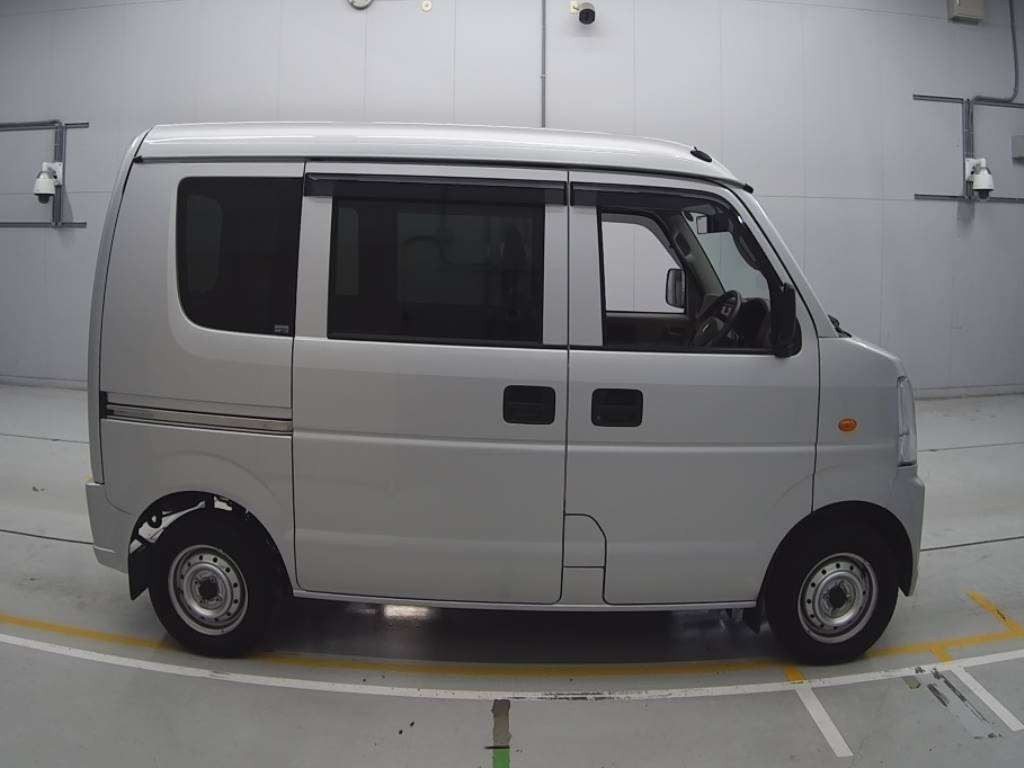 2013 Suzuki Every DA64V[2]