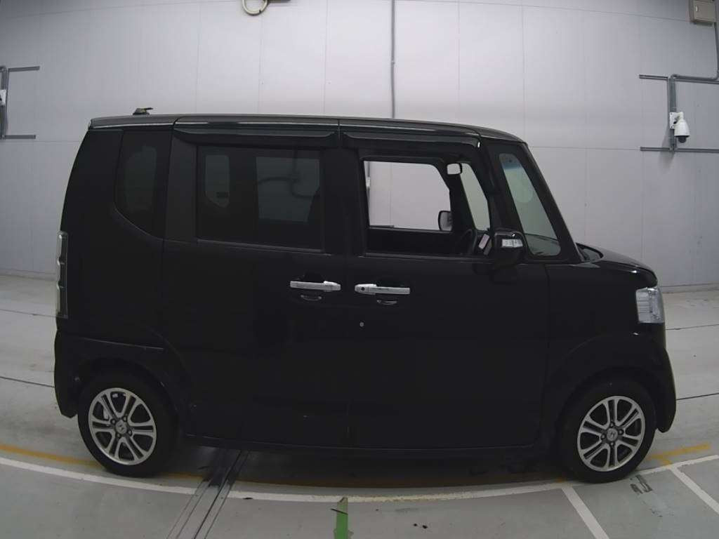 2013 Honda N-BOX JF1[2]