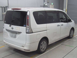 2011 Nissan Serena