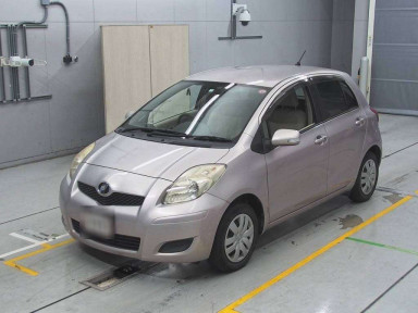 2010 Toyota Vitz