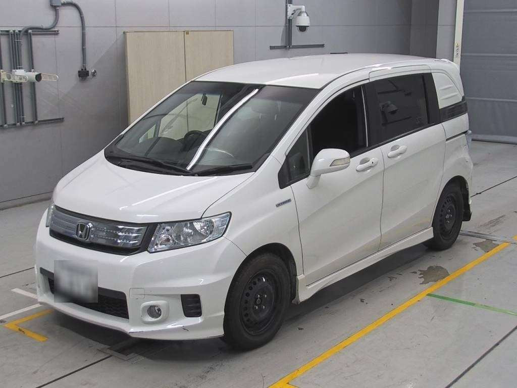 2012 Honda Freed spike hybrid GP3[0]