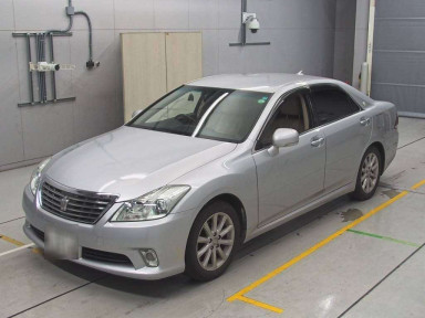 2012 Toyota Crown