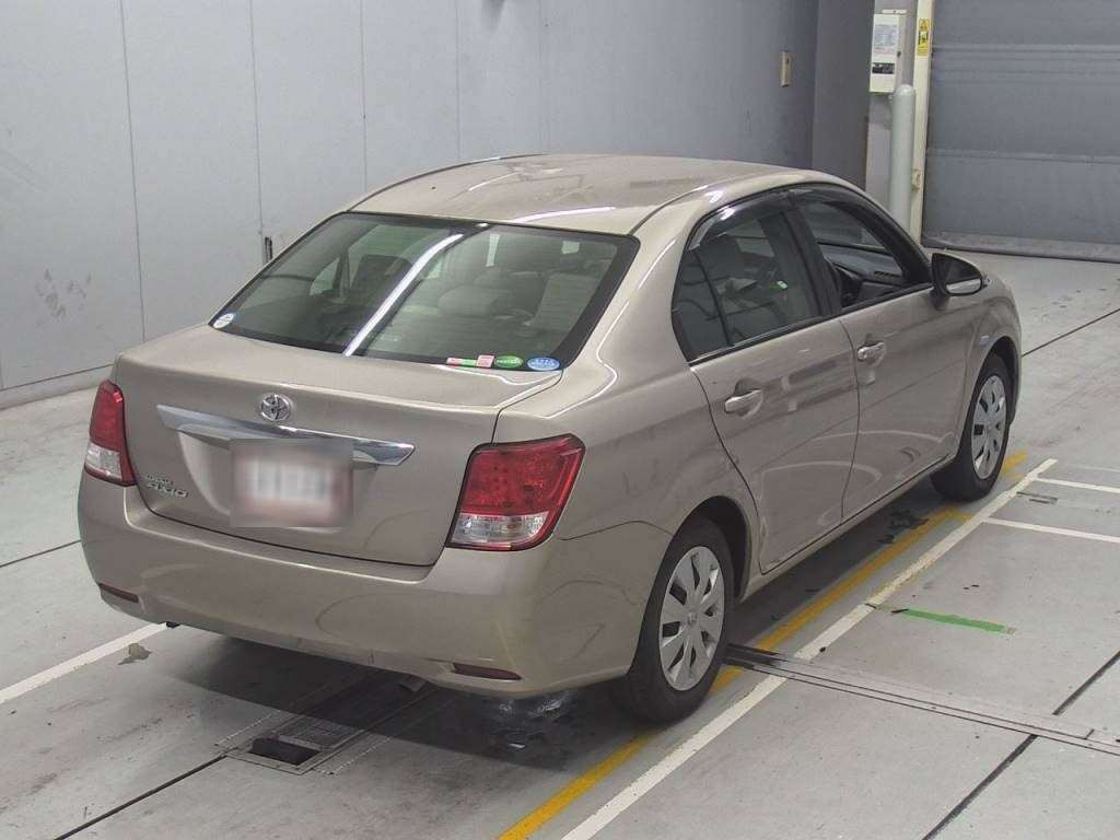 2015 Toyota Corolla Axio NZE161[1]