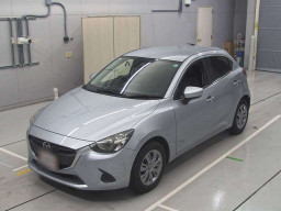 2018 Mazda Demio