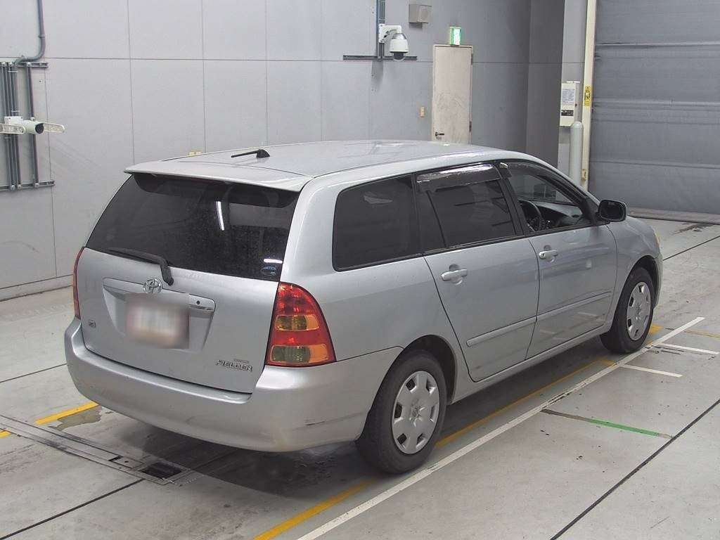 2002 Toyota Corolla Fielder NZE121G[1]