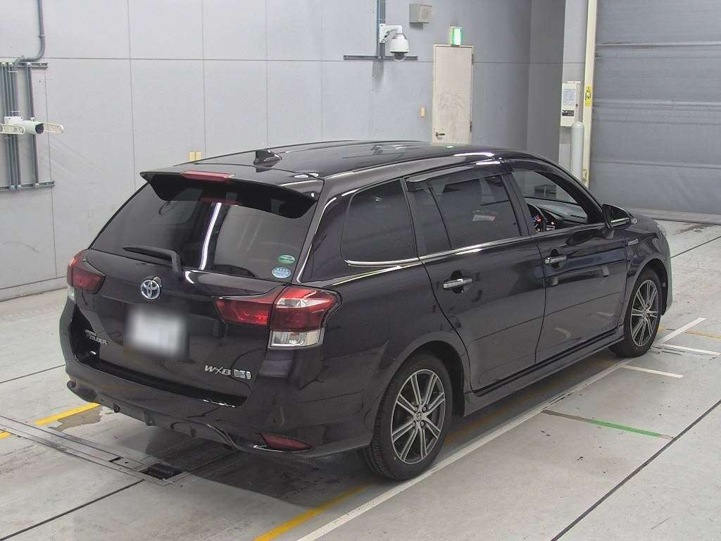 2016 Toyota Corolla Fielder NKE165G[1]