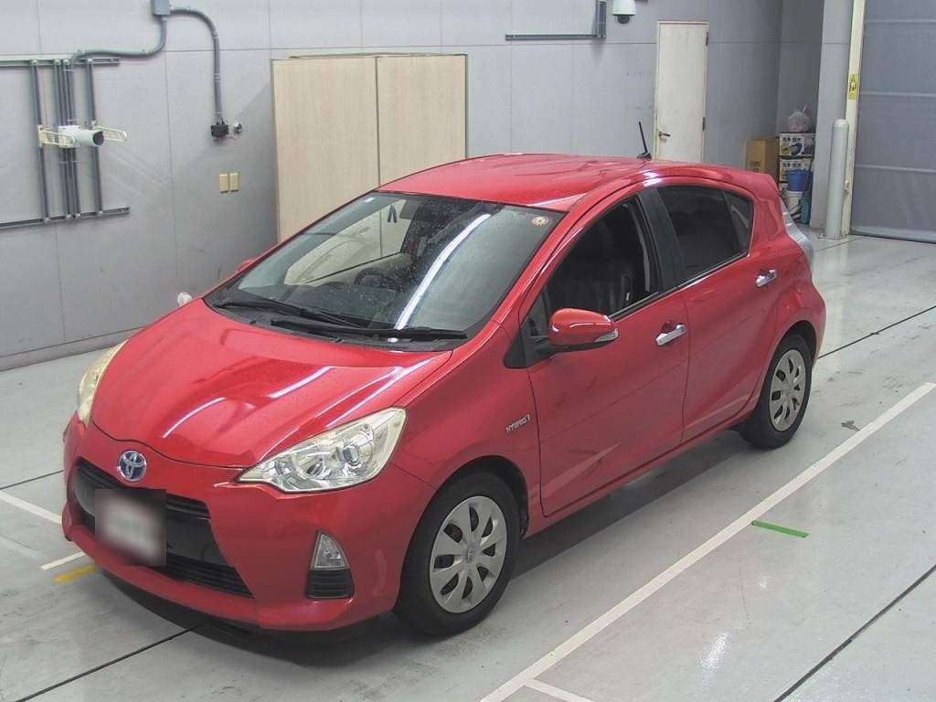 2012 Toyota Aqua NHP10[0]