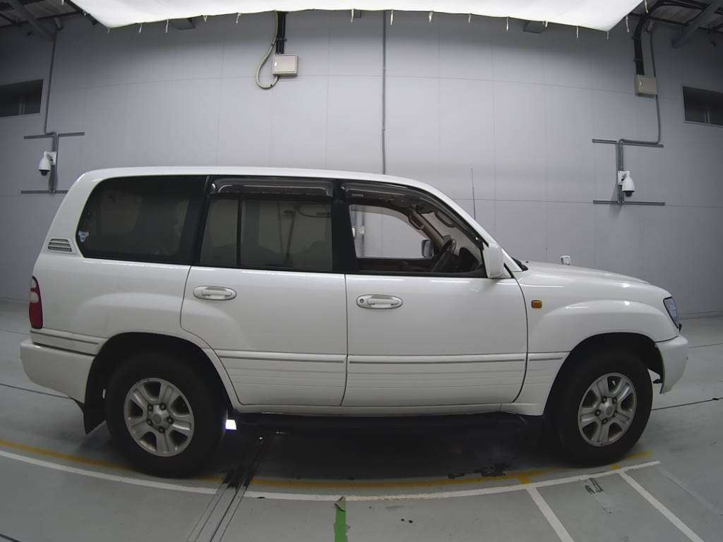 2003 Toyota Land Cruiser 100 UZJ100W[2]