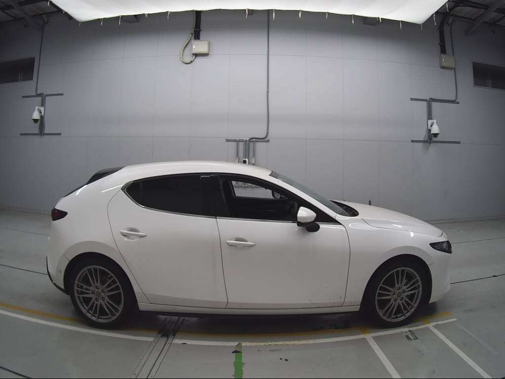 2021 Mazda Mazda3 Fastback BPFP[2]