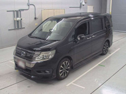 2013 Honda Step WGN Spada