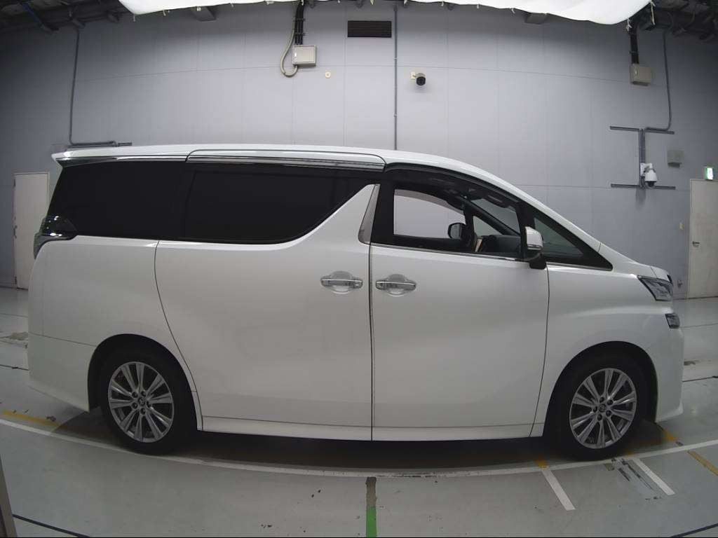 2016 Toyota Vellfire AGH30W[2]