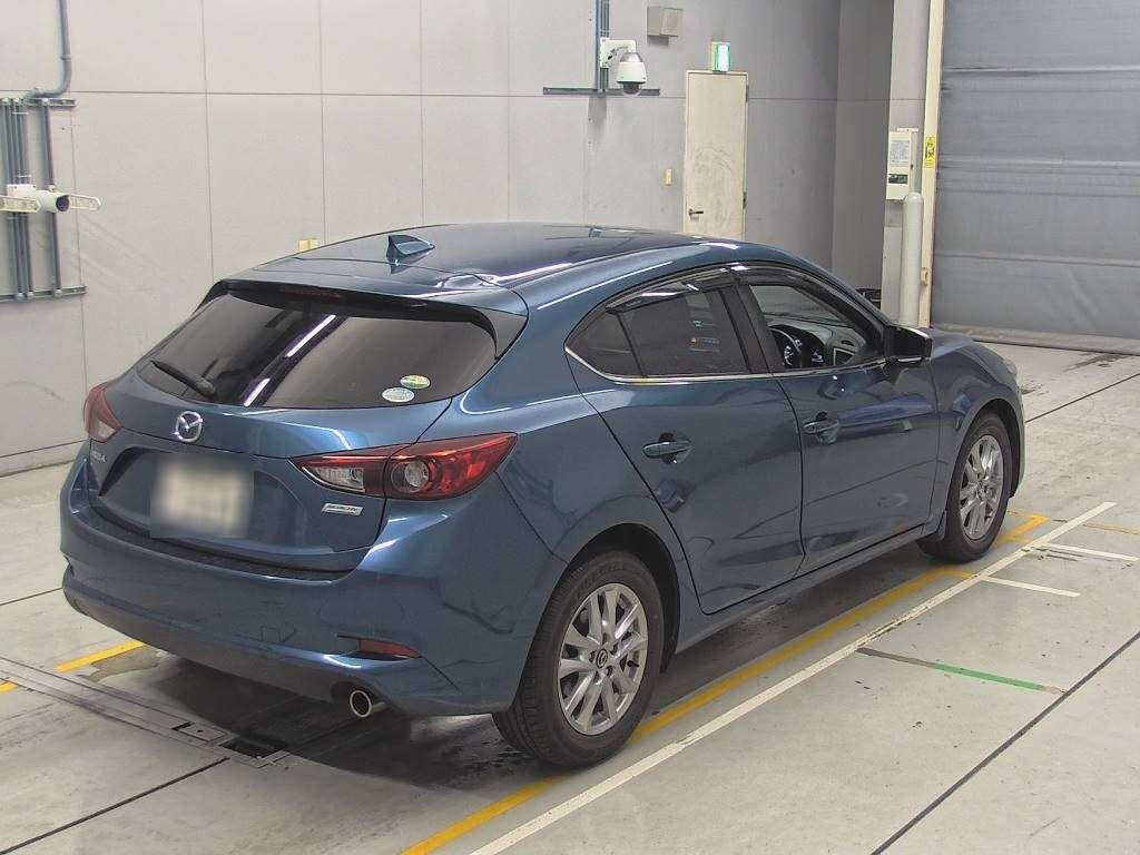 2016 Mazda Axela Sport BM5FS[1]